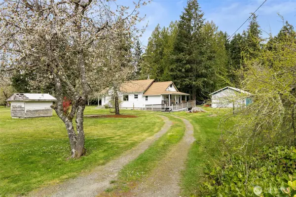 3550 NW Mountain View Road, Silverdale, WA 98383