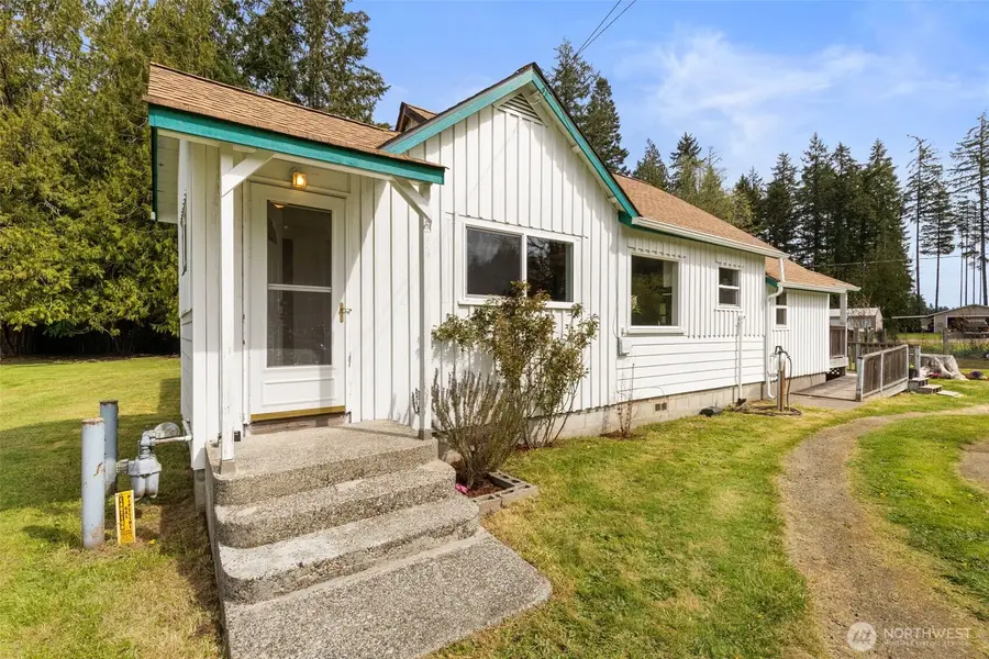 3550 NW Mountain View Road, Silverdale, WA 98383 - #3