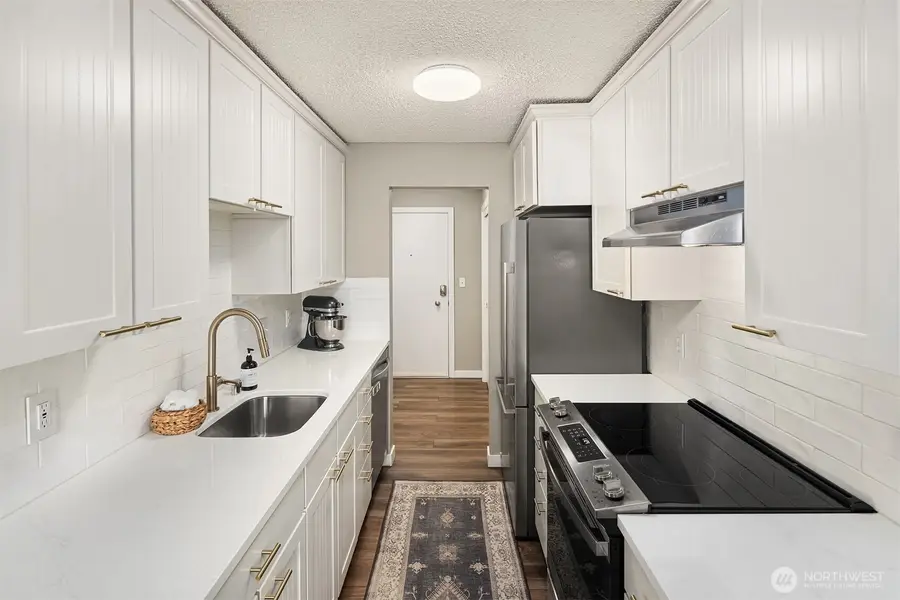 5501 11th Avenue Nw #204, Seattle, WA 98107 - #3