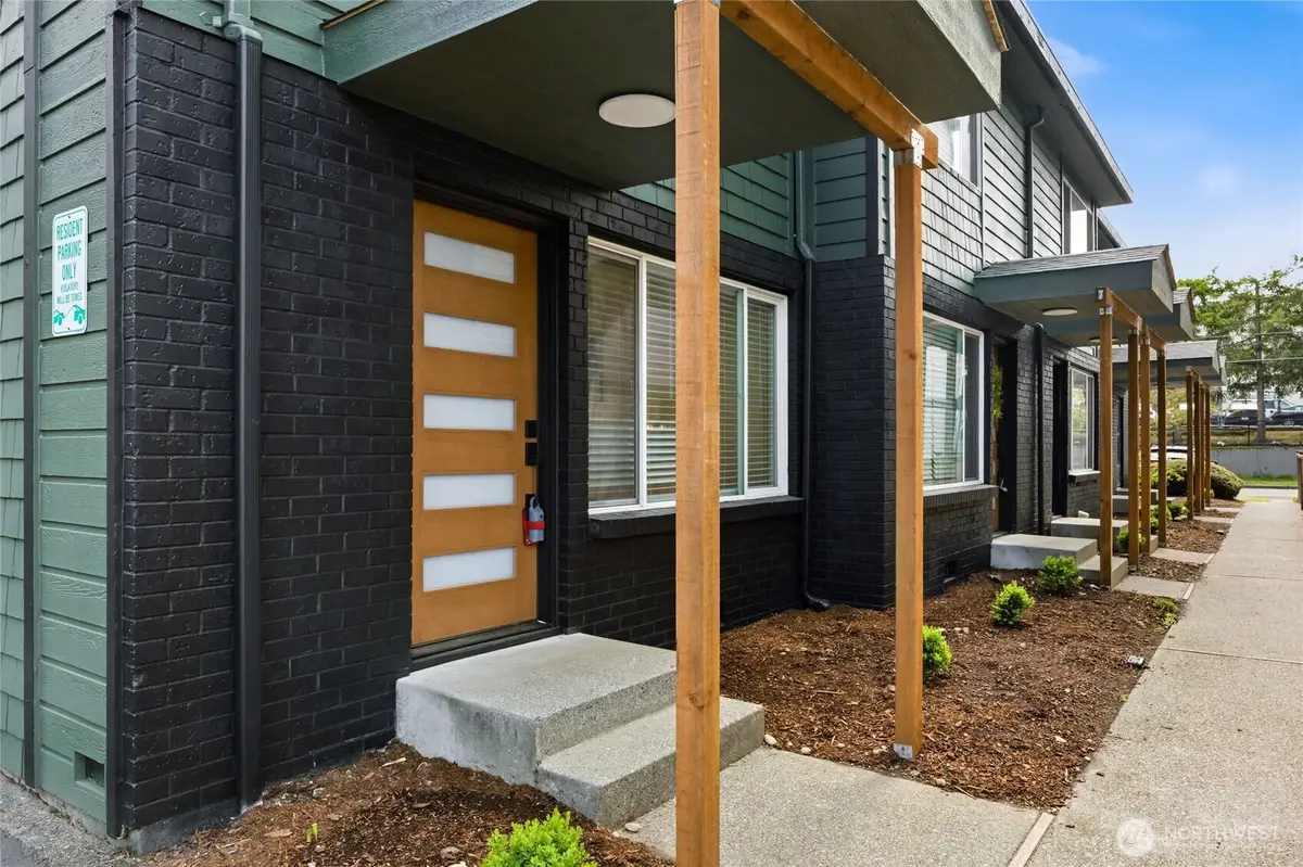 1220 N 137th Street #Unit 5, Seattle, WA 98133 - #1