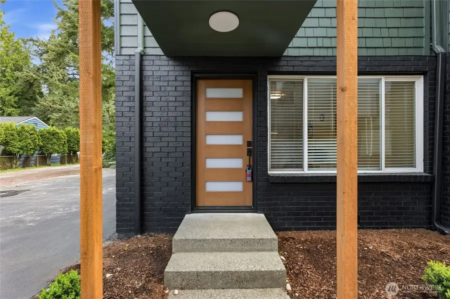 1220 N 137th Street #Unit 5, Seattle, WA 98133 - #2