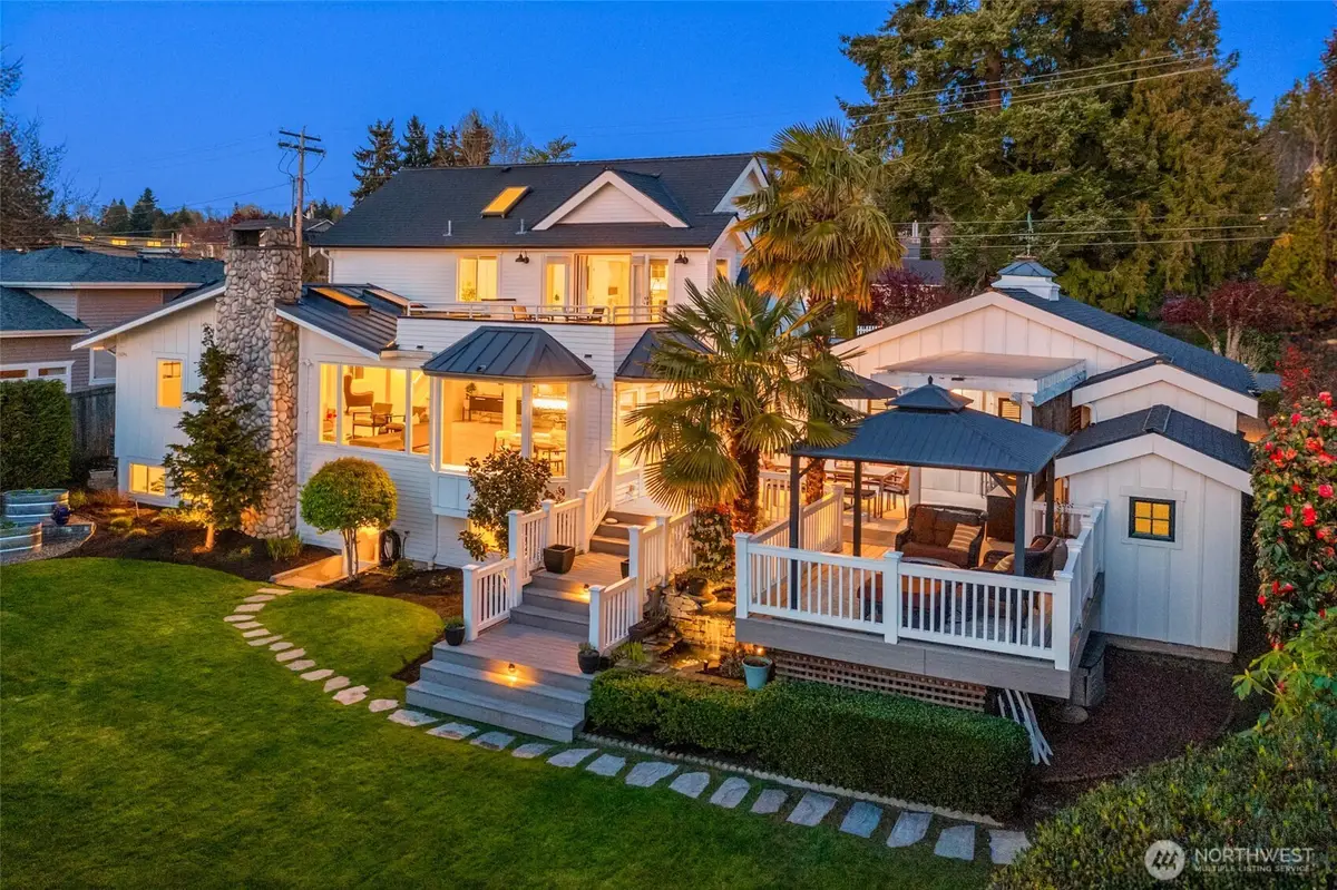 6035 111th Avenue Ne, Kirkland, WA 98033 - #1