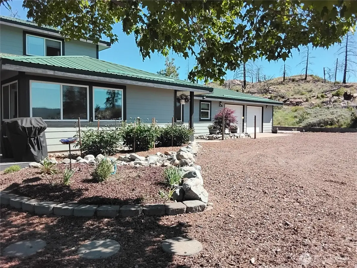 30 Tamarack Trail, Oroville, WA 98844 - #1