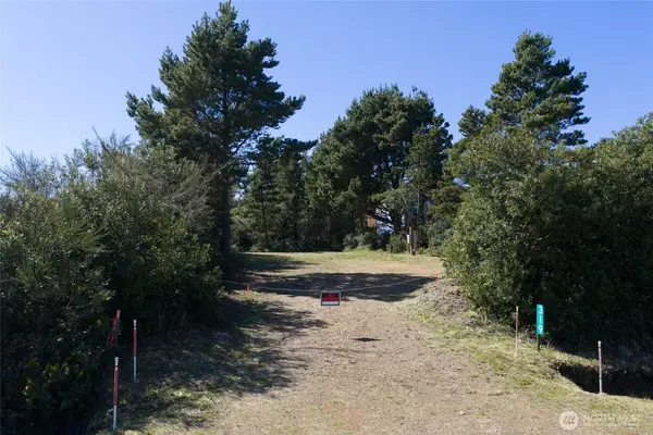 319 Sand Dune Avenue Nw #23, Ocean Shores, WA 98569