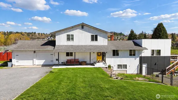 9025 67th Avenue Ne, Marysville, WA 98270