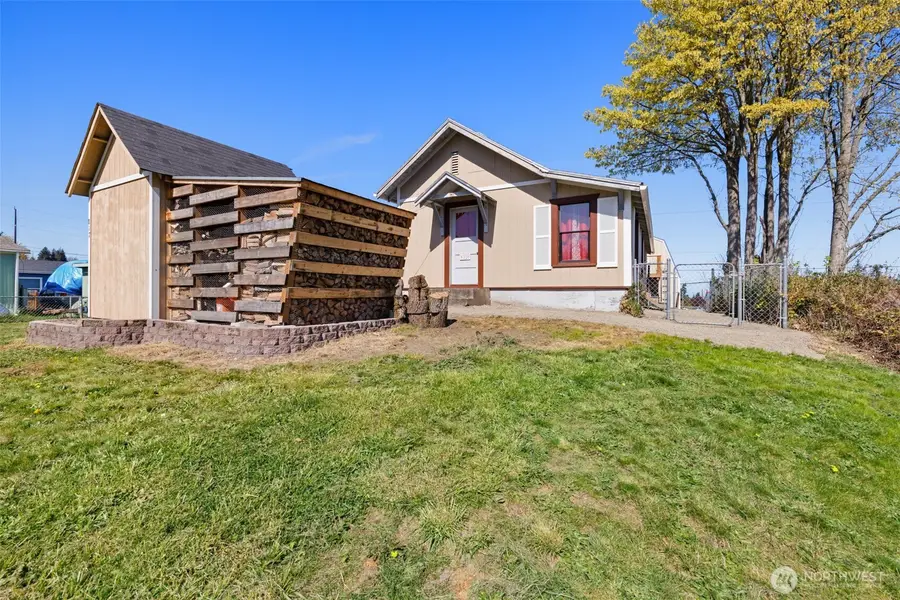 817 W 13th Street, Port Angeles, WA 98363 - #3