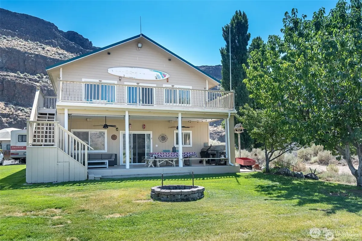 312 SW River Drive, Quincy, WA 98848 - #1