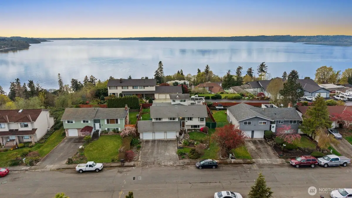 27525 12th Place S, Des Moines, WA 98198 - #1