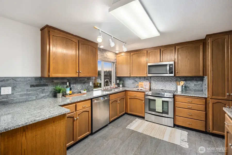 27525 12th Place S, Des Moines, WA 98198 - #3