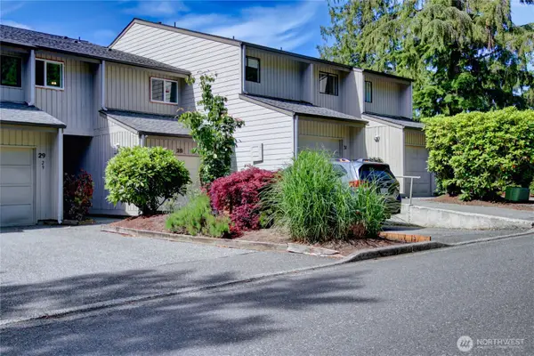 1 Lake Louise Drive #31, Bellingham, WA 98229