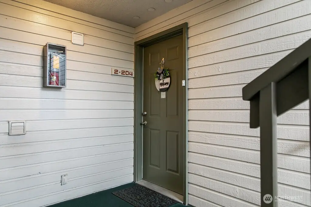 20050 Vikings Crest Loop Ne #2-204, Poulsbo, WA 98370 - #1