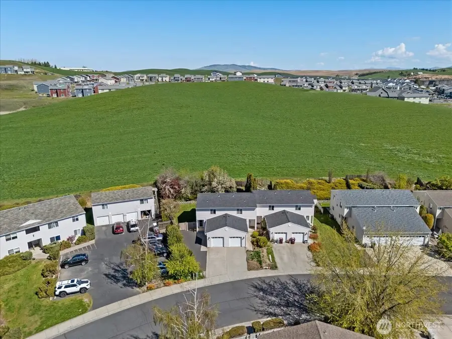 266 NW Clay Court, Pullman, WA 99163 - #2