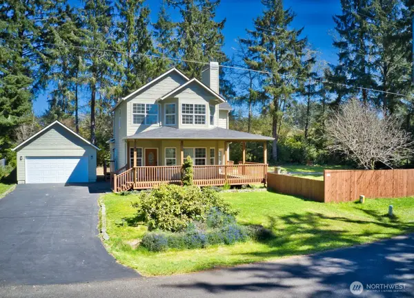 830 Discovery Avenue Se, Ocean Shores, WA 98569