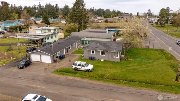 605 N Montesano Street, Westport, WA 98595