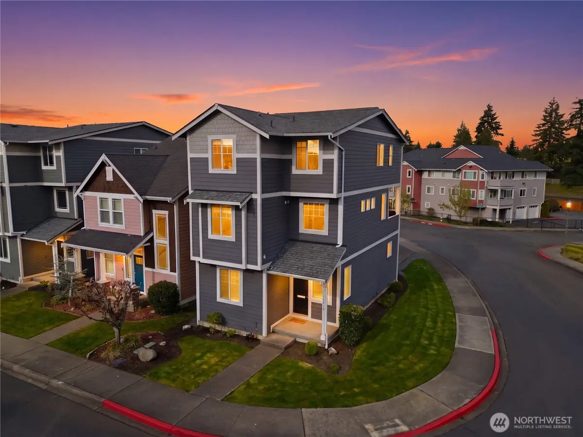 13319 96th Avenue Ct E, Puyallup, WA 98373 - #1