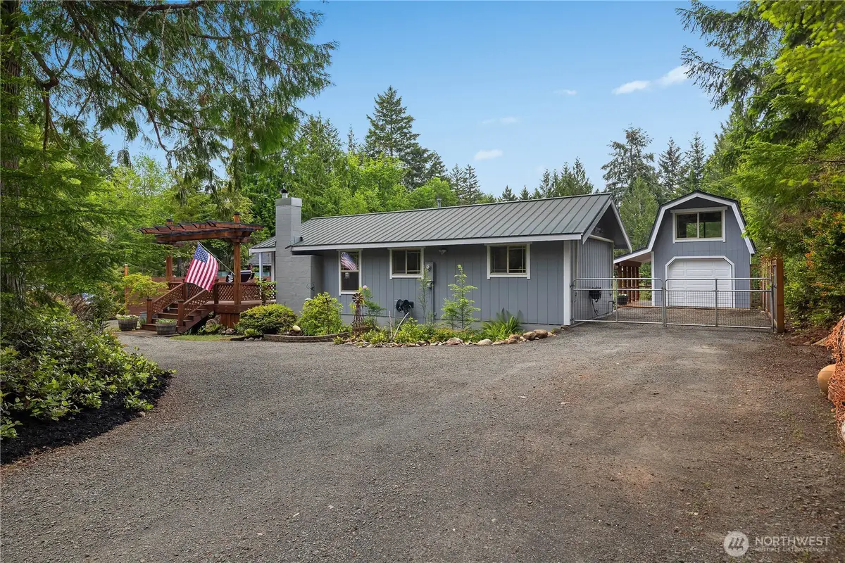681 N Beacon Point Loop N, Lilliwaup, WA 98555 - #1