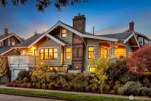 4203 Corliss Avenue N, Seattle, WA 98103