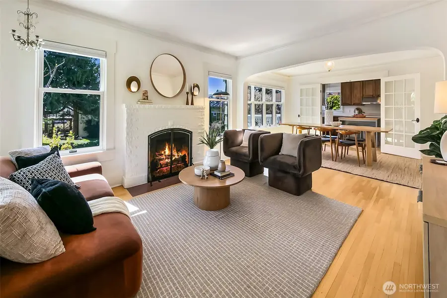 4203 Corliss Avenue N, Seattle, WA 98103 - #2