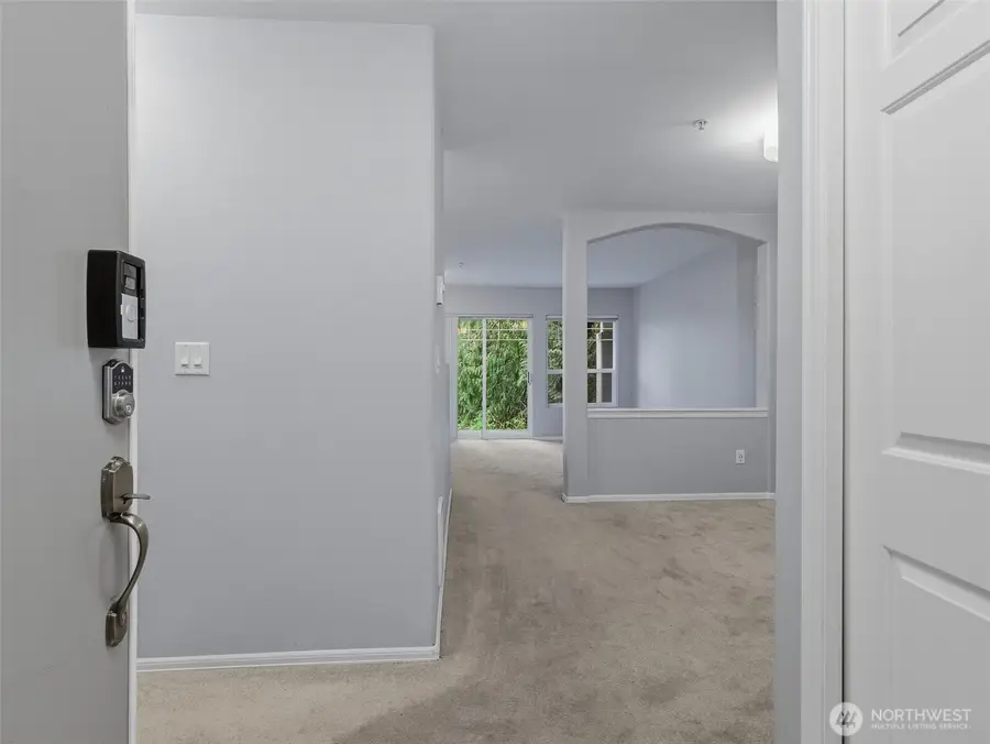 18501 SE Newport Way #H136, Issaquah, WA 98027 - #3