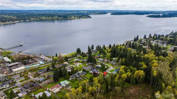 8893 Martin Avenue Nw #8, Silverdale, WA 98383