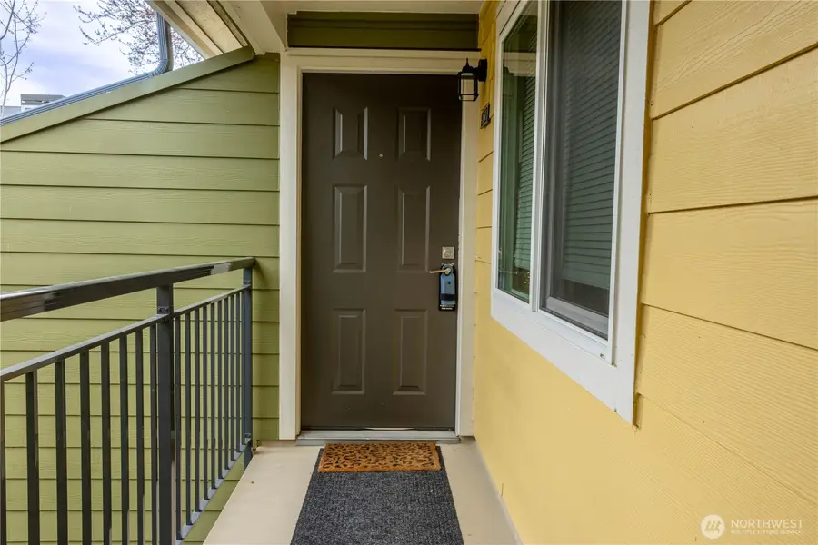 12607 SE 41st Place #H207, Bellevue, WA 98006 - #2