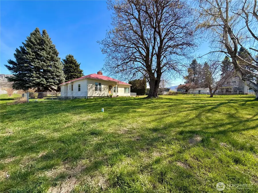 31644 Hwy 97, Tonasket, WA 98855 - #2