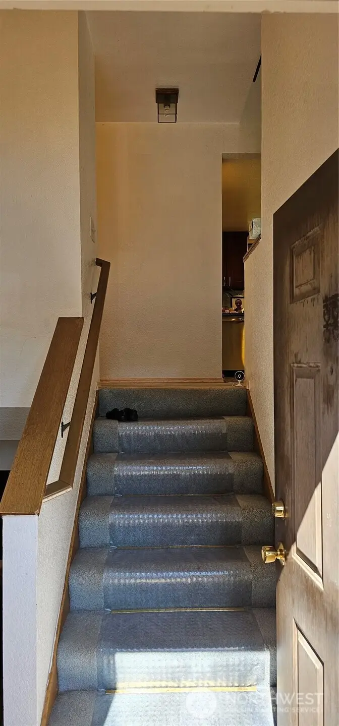 10903 Whitman Avenue N, Seattle, WA 98133 - #2