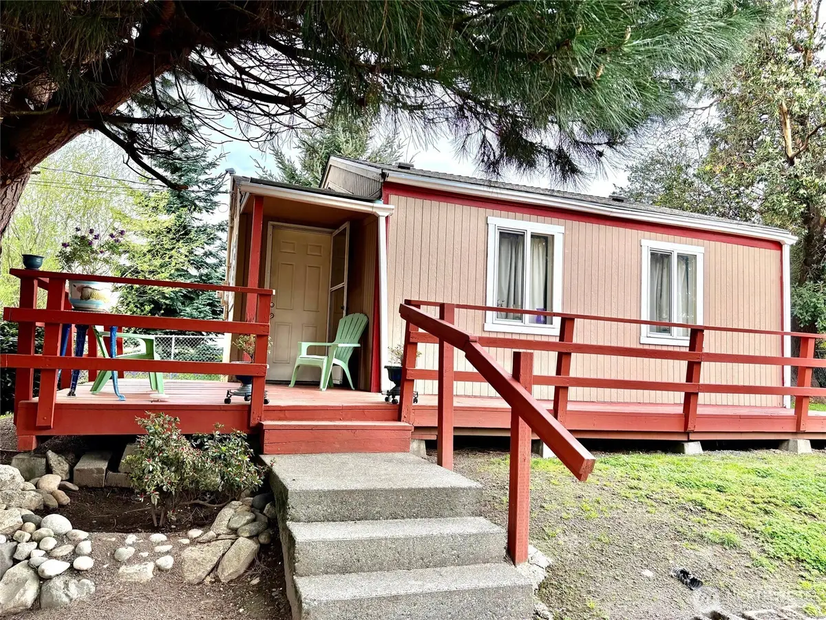 10028 30th Avenue Sw, Seattle, WA 98146 - #1