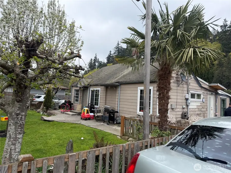 1414 S 7th Street, Mount Vernon, WA 98273 - #2