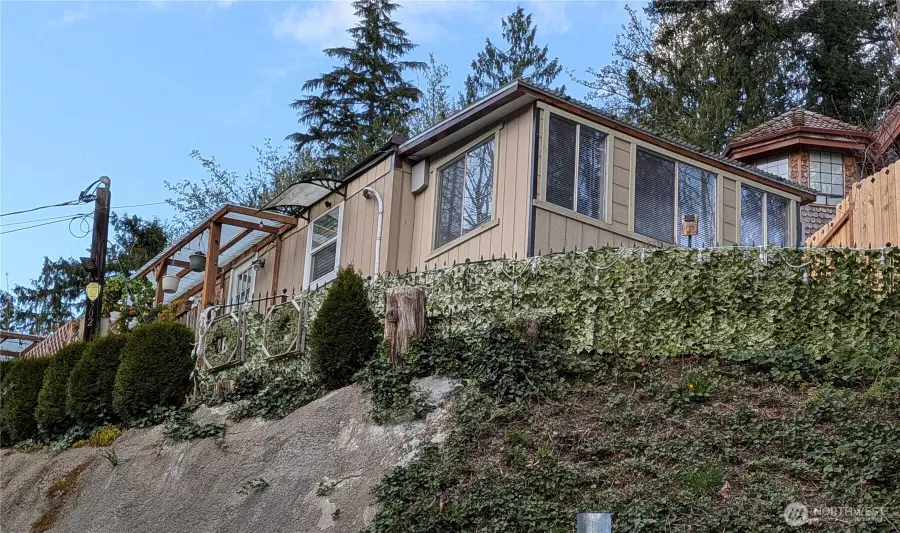 502 Lakeside Drive, Sedro Woolley, WA 98284 - #2