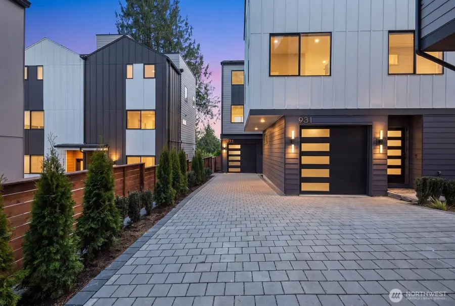 931 N 87th Street, Seattle, WA 98103 - #2