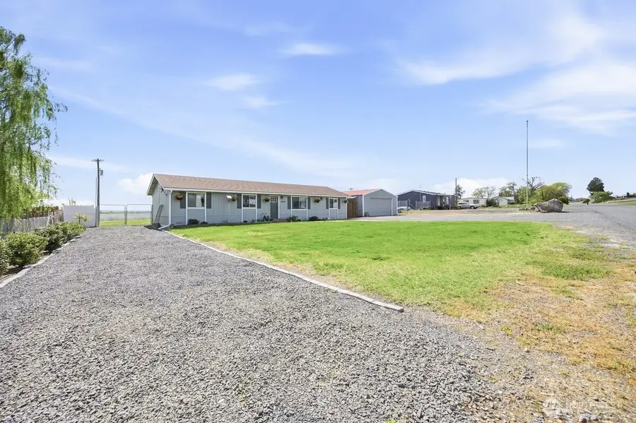 46505 W Paterson Ave, Paterson, WA 99345 - #2