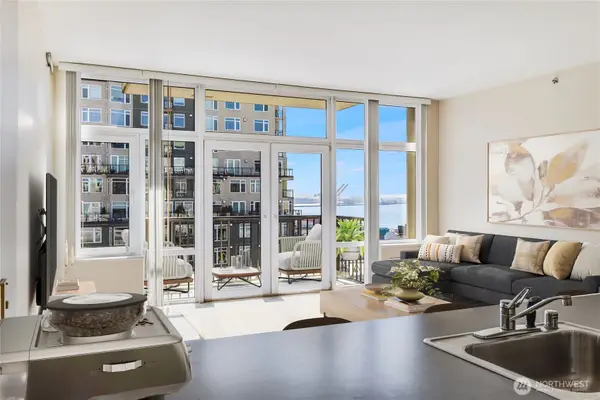 2717 Western Avenue #8020, Seattle, WA 98121