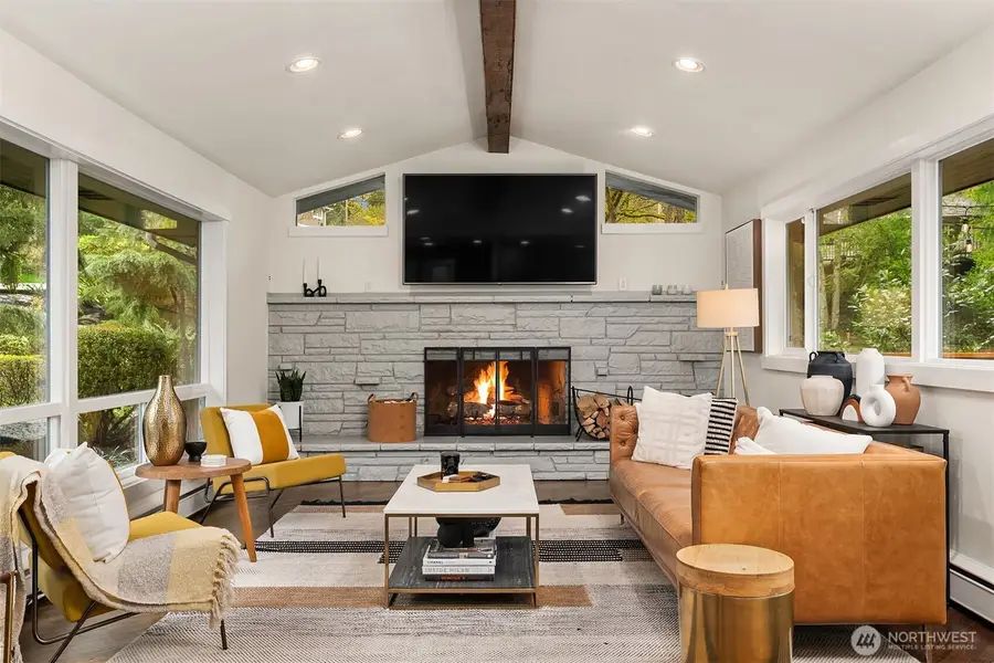 15803 81st Avenue Ne, Kenmore, WA 98028 - #2