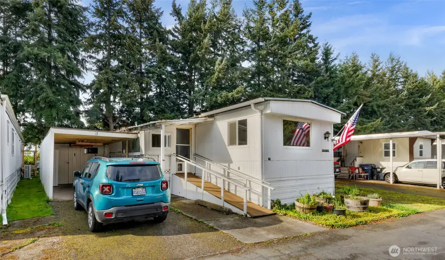 2210 Old Hwy 99 Road #15, Mount Vernon, WA 98237 - #2