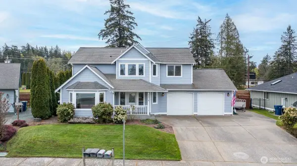 2215 37th Court, Anacortes, WA 98221