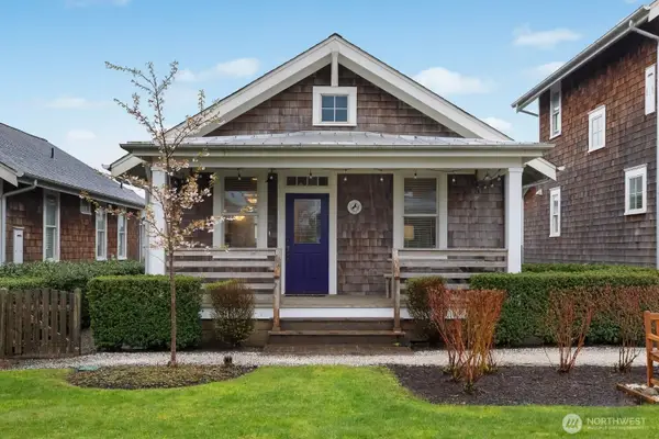 19 Lavender Lane, Pacific Beach, WA 98571