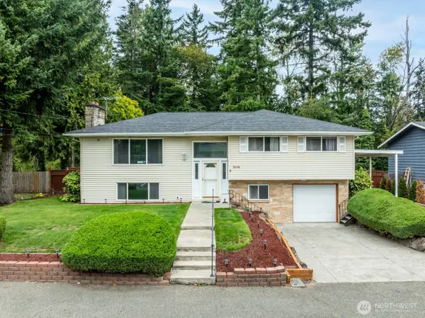2114 SW 322nd Street, Federal Way, WA 98023