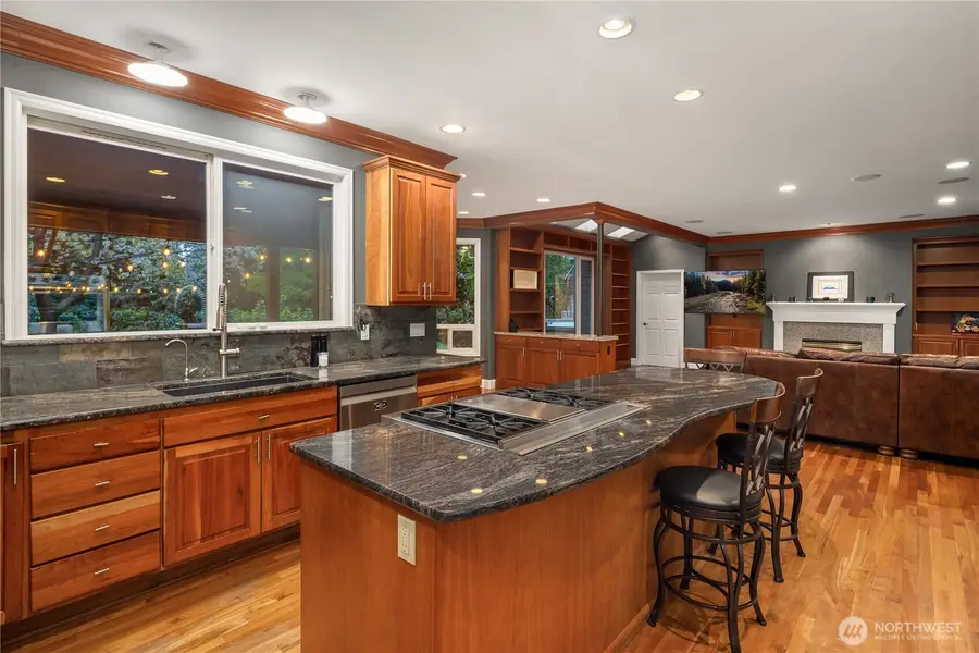 10444 SE 22nd Street, Bellevue, WA 98004 - #3