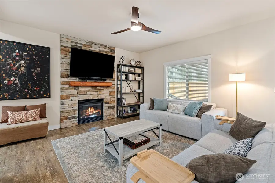 901 SW Norpoint Court, Port Orchard, WA 98367 - #3