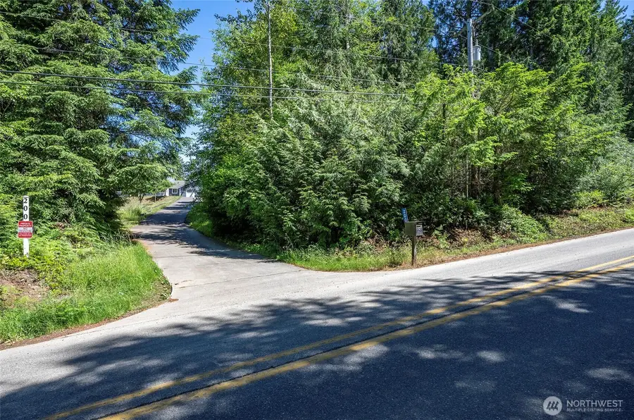 200 Peter Hagen Road Nw, Seabeck, WA 98380 - #2