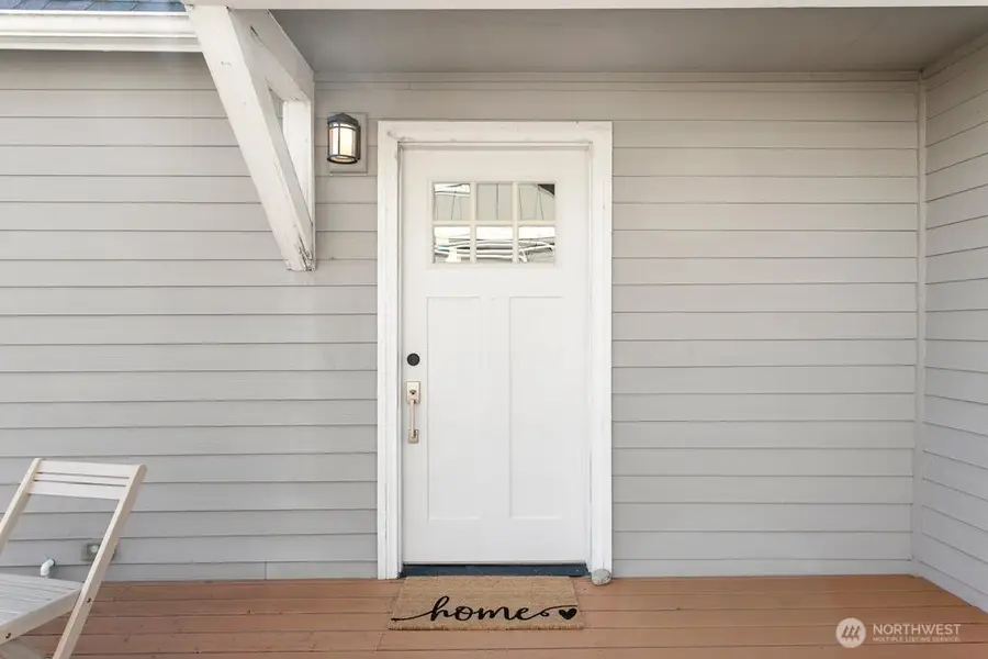 3710 SW 106th Street, Seattle, WA 98146 - #3