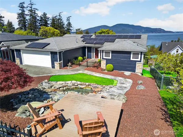 3512 W 2nd Street, Anacortes, WA 98221
