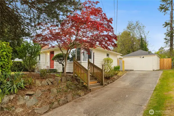 11253 35th Avenue Sw, Seattle, WA 98146