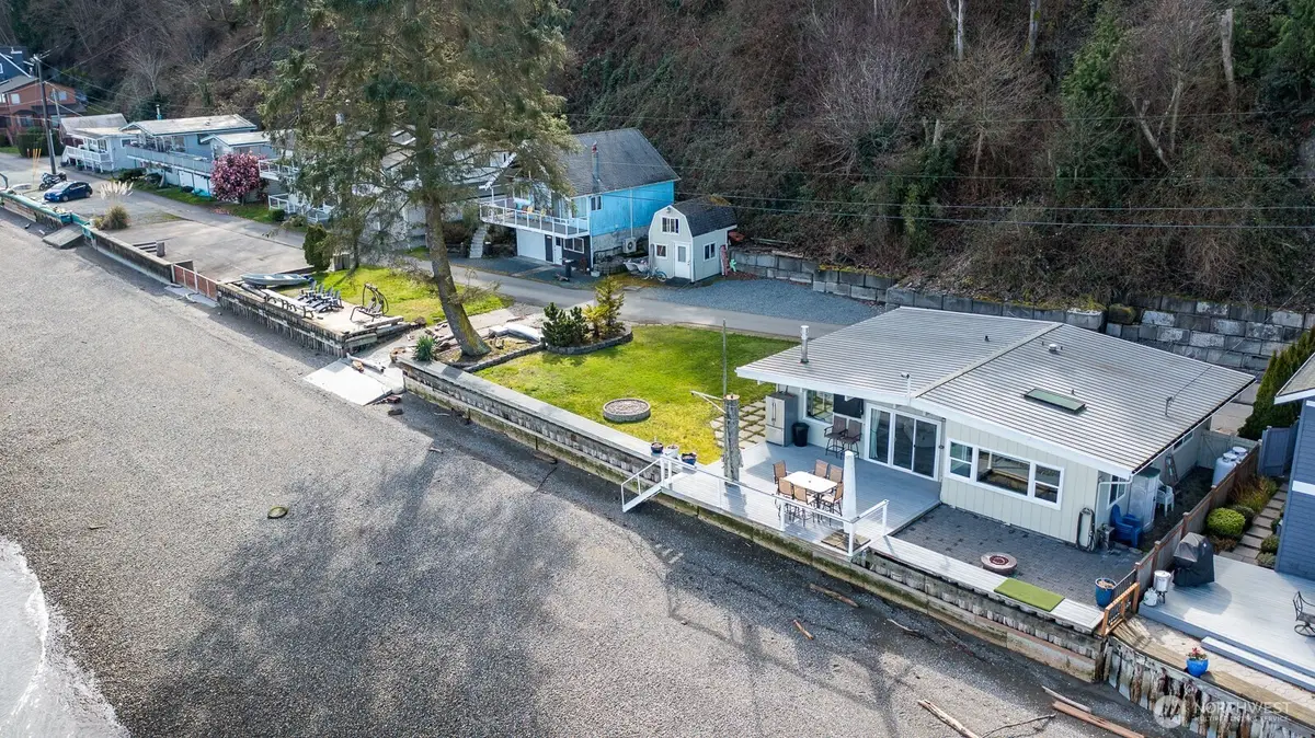 3187 Shoreline Drive, Camano Island, WA 98282 - #1