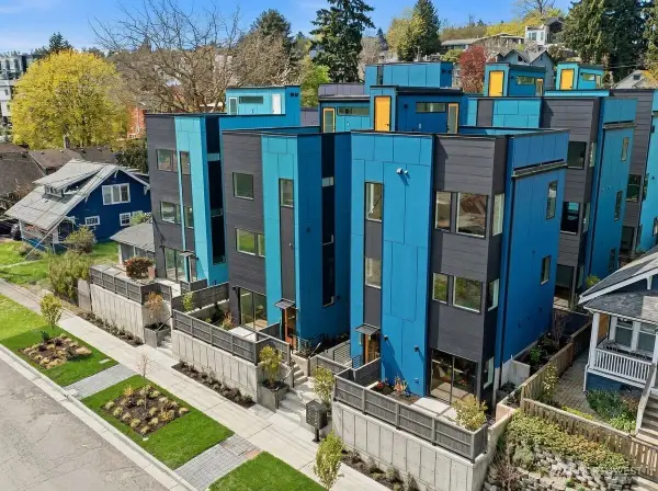 4517 35th Avenue S, Seattle, WA 98118