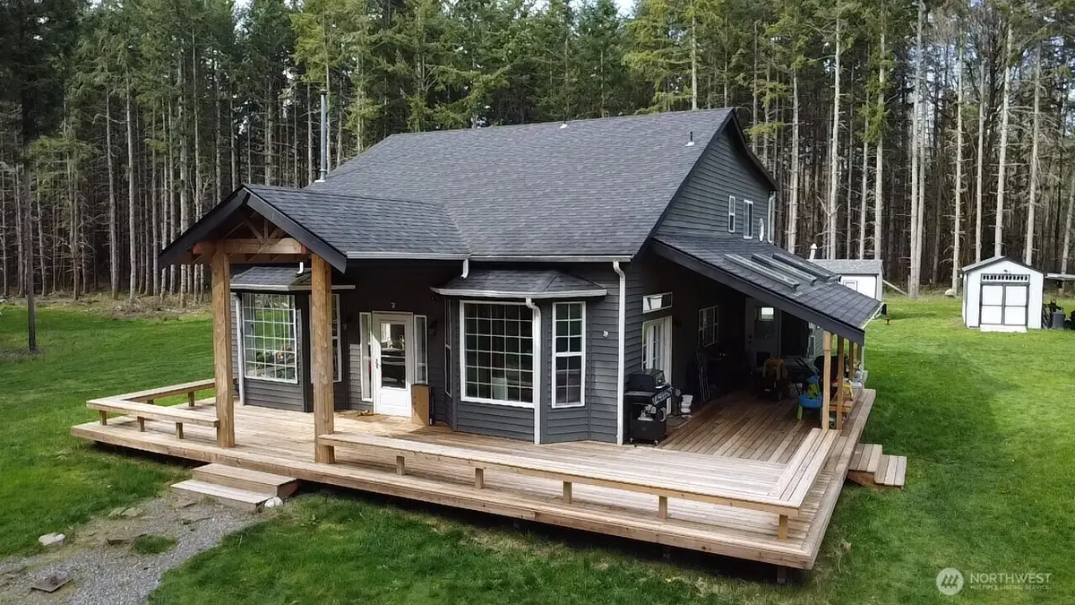 14640 164th Lane Se, Rainier, WA 98576 - #1