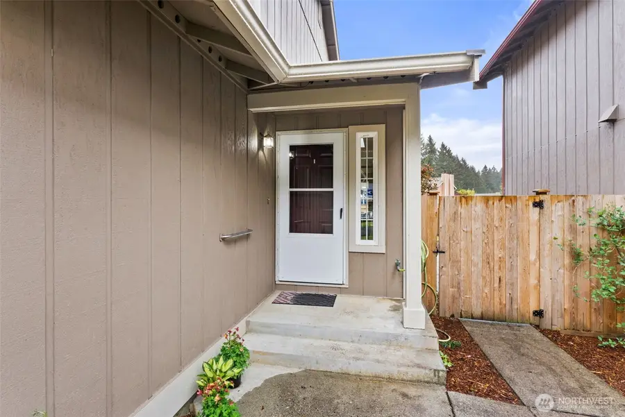 606 Malibu Drive Se, Lacey, WA 98503 - #3