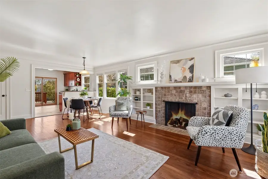 7534 Jones Avenue Nw, Seattle, WA 98117 - #3