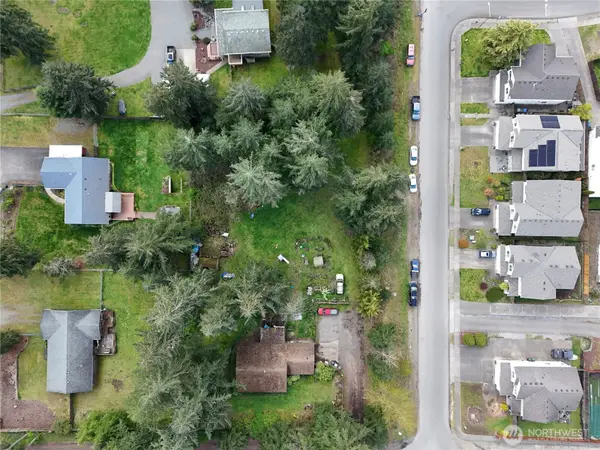 19810 78th Avenue E, Spanaway, WA 98387